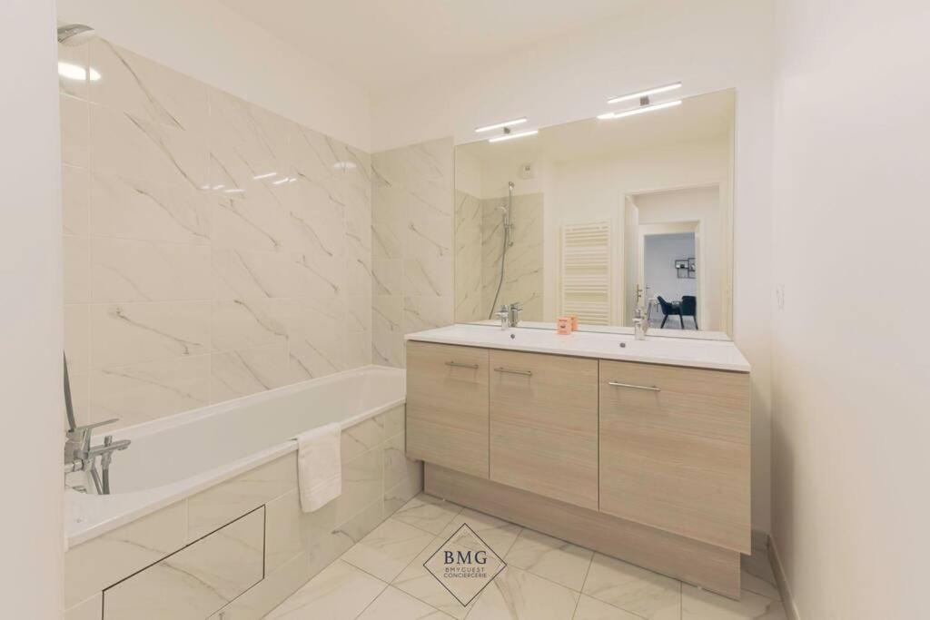 Faubourg Appartement Disneyland Bmyguest Serris Exteriör bild